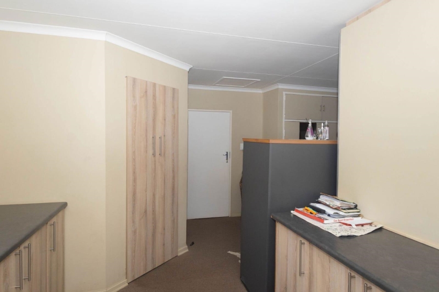 3 Bedroom Property for Sale in Pellissier Free State